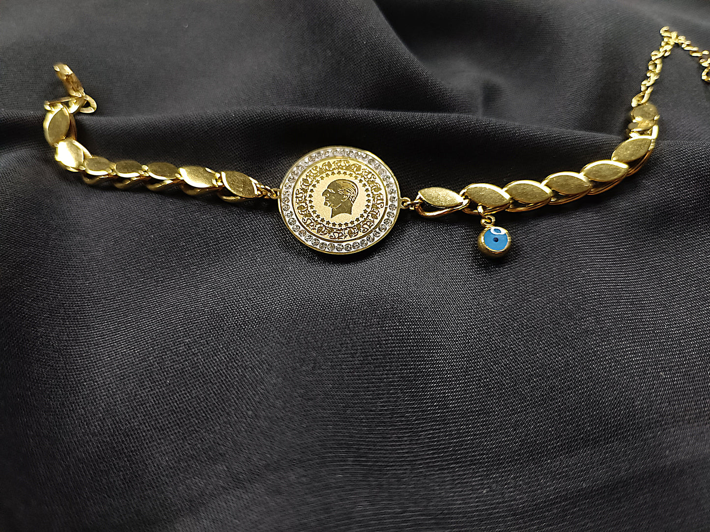 Çeyrekli Zincir Model Gold Bileklik