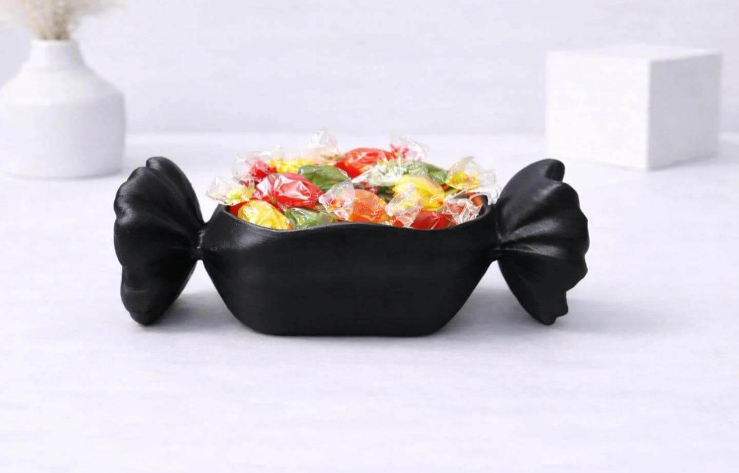 Şeker Tasarımlı Mat Siyah Dekoratif Şekerlik ve Sunumluk (21 cm)
