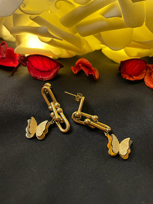 Oneiros Model Çift Katlı Simli Kelebek Gold Küpe